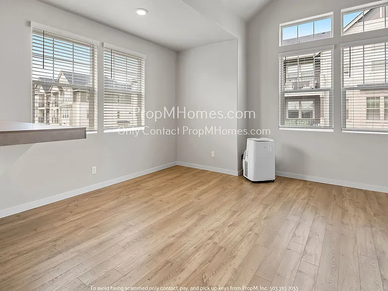 17149 SW Snowdale St #G302 — Photo 7