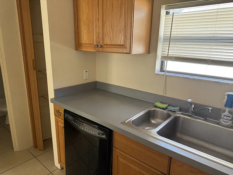 1020 Queen St N #1026A — Photo 22