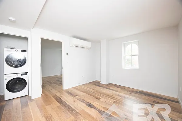 Rented by The KCI Group | media 6