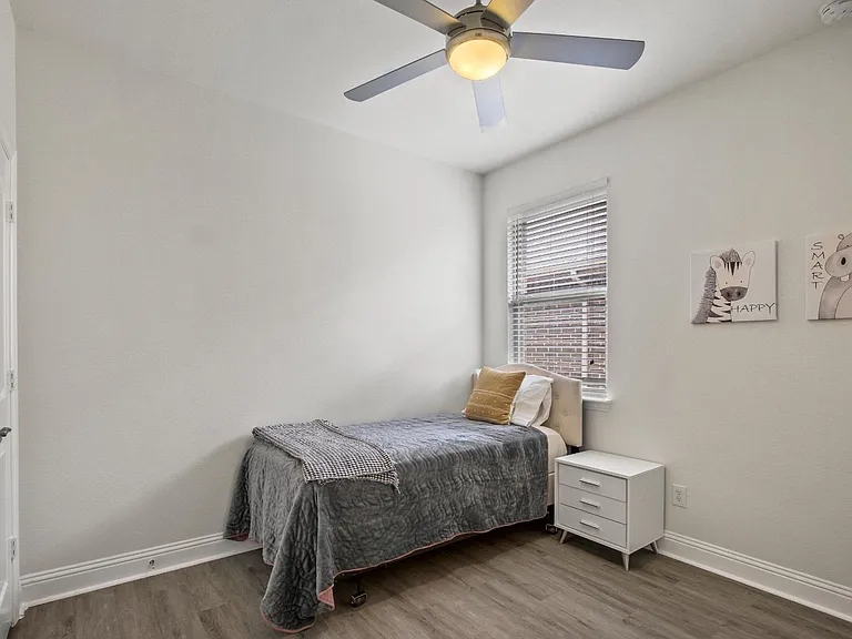 1509 Waterfall Ln — Photo 16