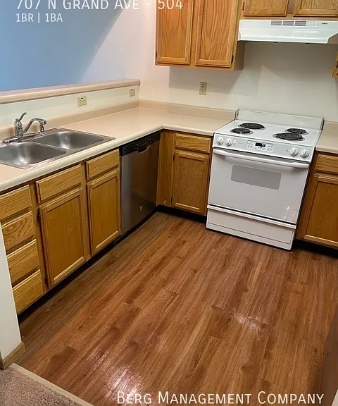 707 N Grand Ave #504 — Photo 1
