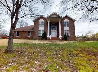 1040 Valley Rd, Dyersburg, TN 38024