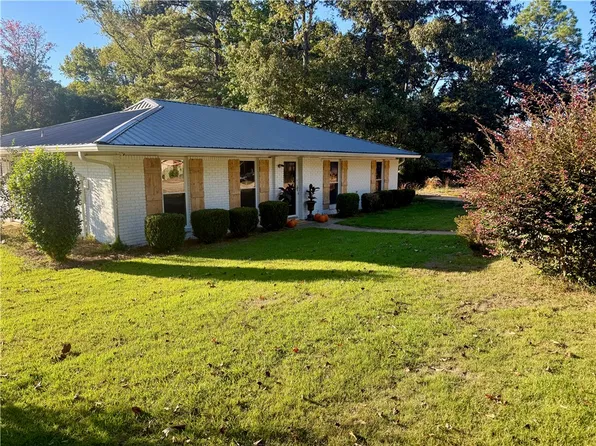 1001 Rustic Ridge Rd, Auburn, AL 36830