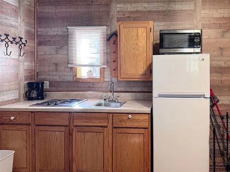 2131 Sioux Dr #1 — Photo 7
