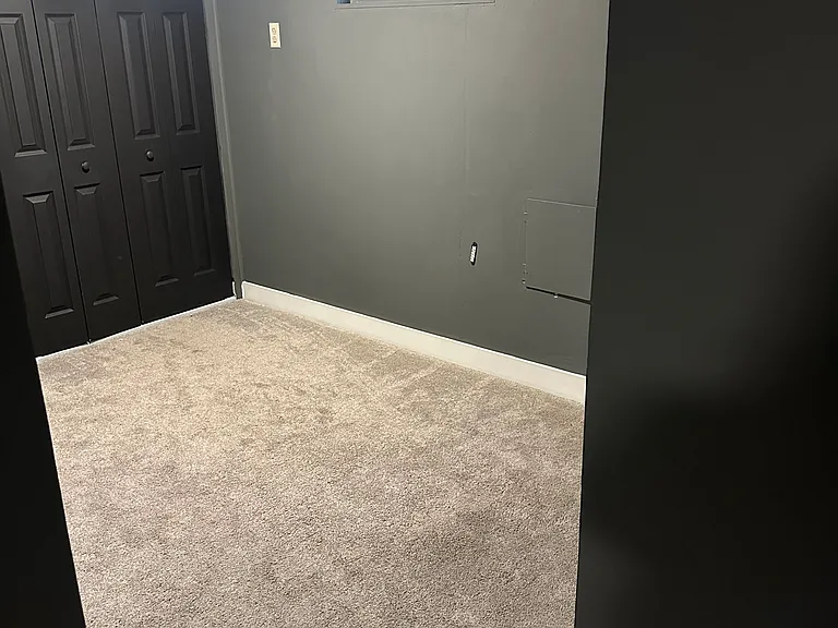 625 Grace Ave — Photo 9