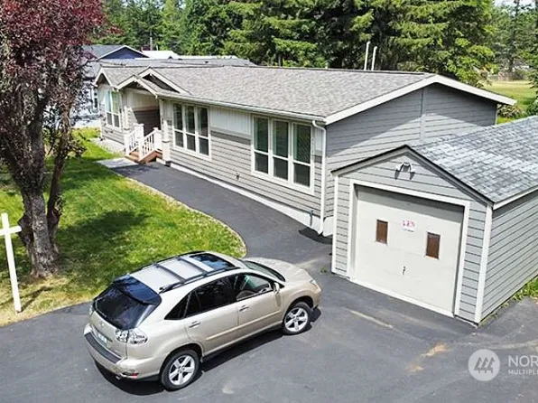 9919 215th Place SE, Snohomish, WA 98296