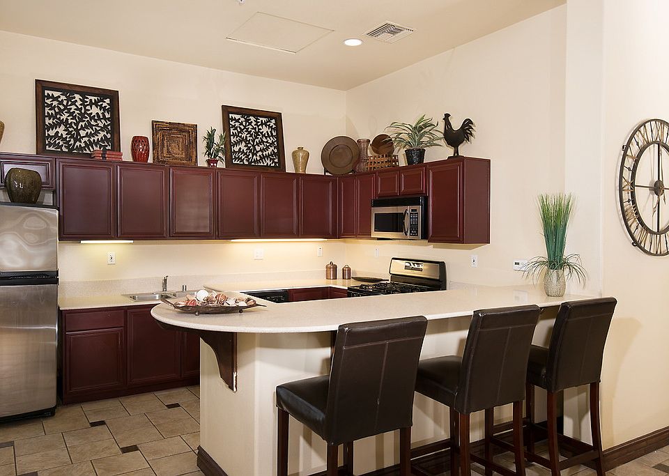 Pinnacle at Otay Ranch