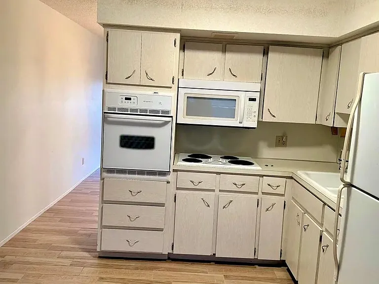 2310 Denmark St #68 — Photo 4