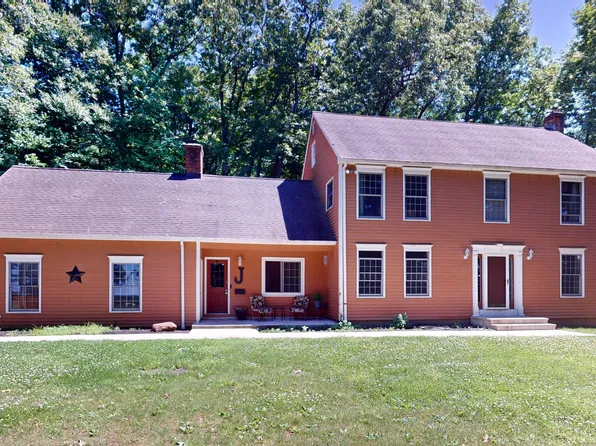 3295 Mountain Road, Suffield, CT 06093