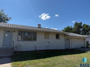 101 W Park Ave, Pierre, SD 57501