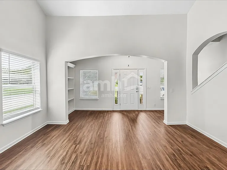 3331 Foxside Ln — Photo 6