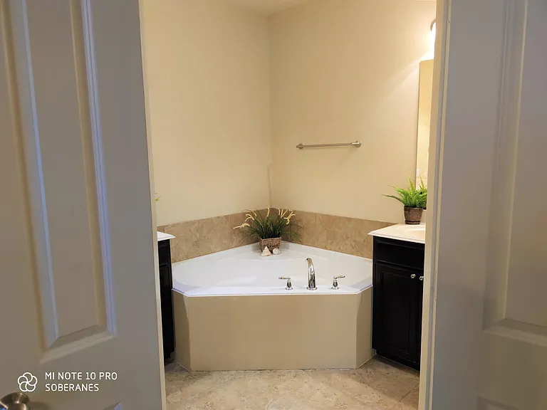 4668 Perthshire Ct — Photo 29
