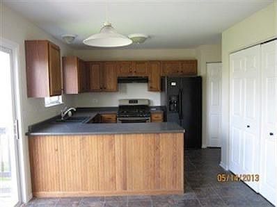 5th image of 84 Misty Hill Ln