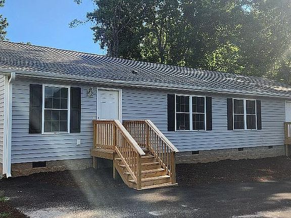 3rd image of 509 W Atlantic St #511