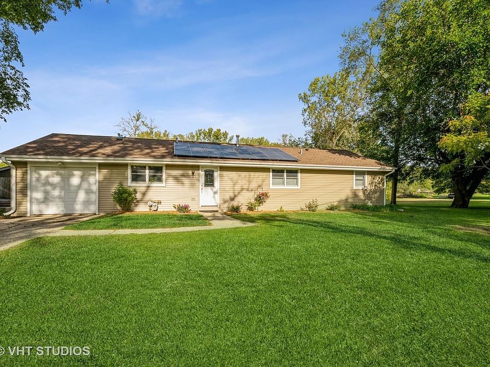 1st image of 2909 Holiday Dr