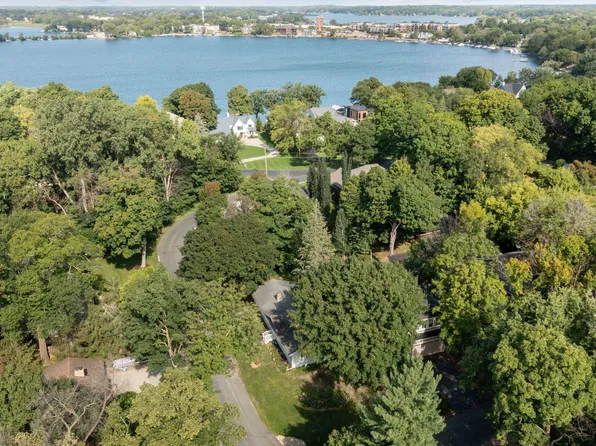 2765 Ethel Ave, Wayzata, MN 55391