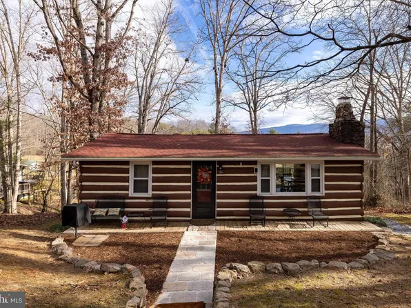 330 Mountainview Dr, Luray, VA 22835