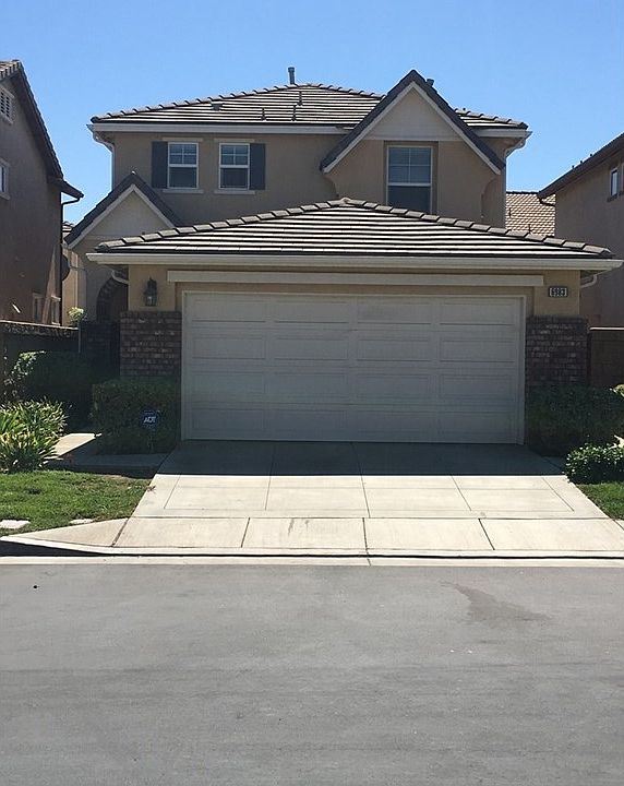 1st image of 6983 Resina St