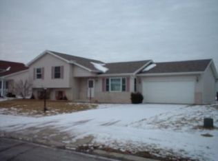 5690 Buttercup Ave, Portage, IN 46368