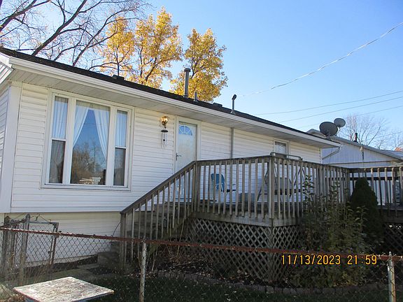 3rd image of 494 Bimini Dr