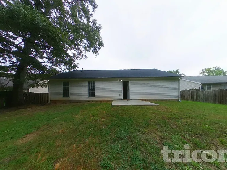 236 Galway Ln — Photo 15