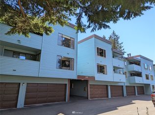 233 SW 154th St APT 103, Burien, WA 98166