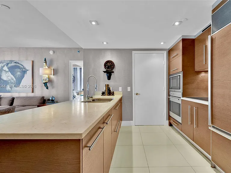 475 Brickell Ave #5013 — Photo 13