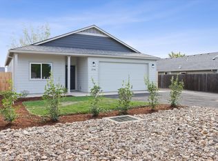 3790 Antelope Rd, White City, OR 97503