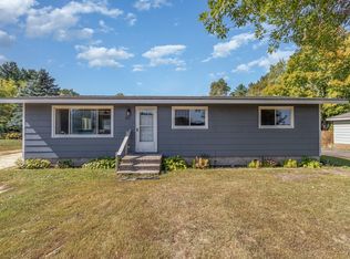 311 Sunrise Dr, Somerset, WI 54025