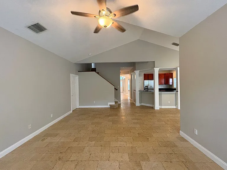 6931 Lucca St — Photo 23