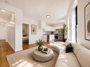 235 W 12th St APT 2, New York, NY 10014