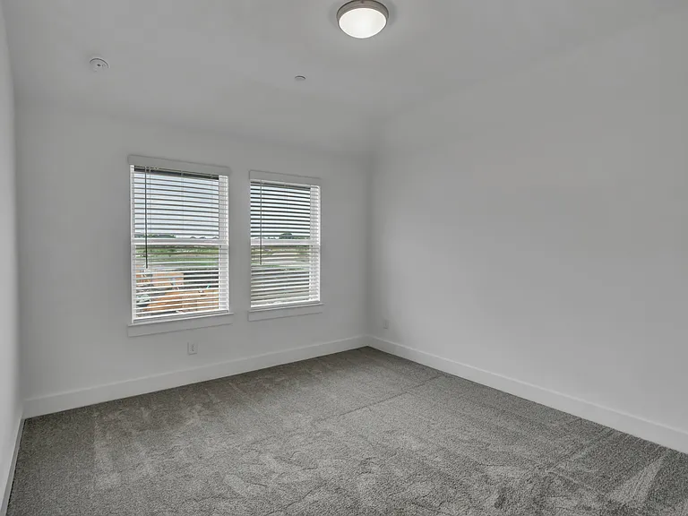 855 Lennox Dr — Photo 29