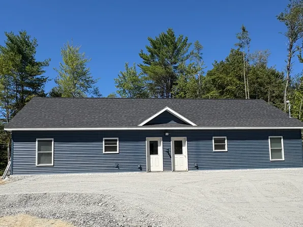 90 Dogtown Rd #2, Palmyra, ME 04965