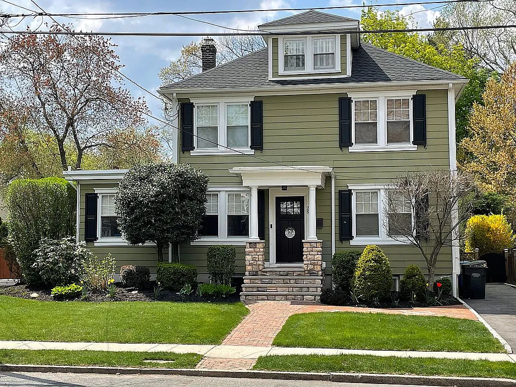 25 Bounty St photo 1