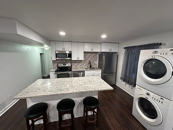 5th image of 7898 N Oakwood Dr #1