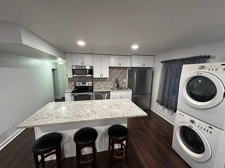 7898 N Oakwood Dr #1 — Photo 5