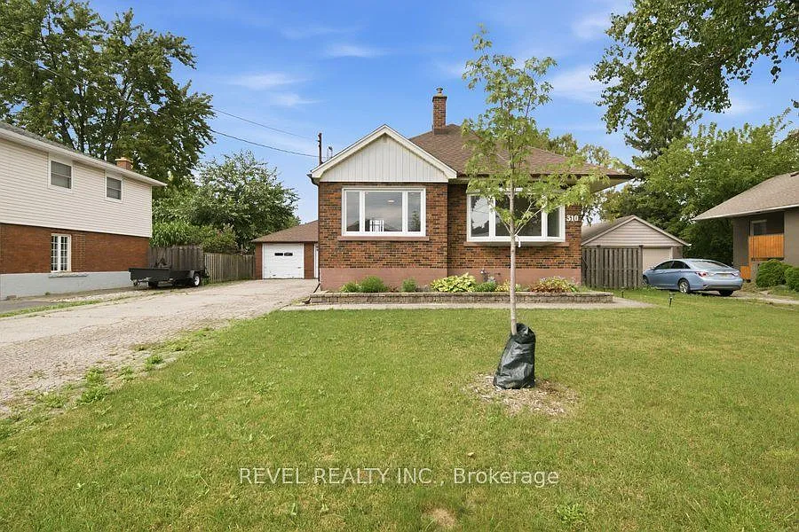 3 bed, $3,000 — Photo 2