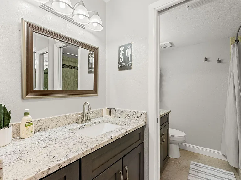 5817 Park St N #406 — Photo 26