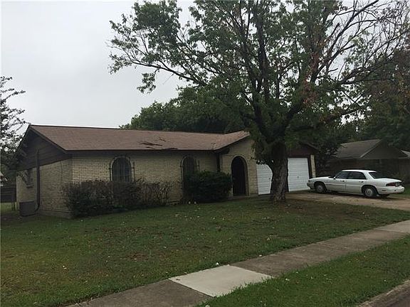 5th image of 726 Waverly Dr