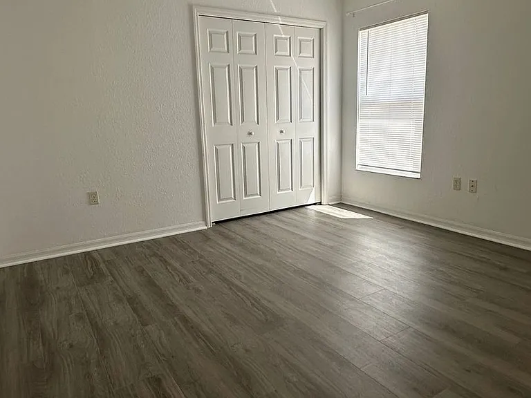 376 Marion Oaks Trl — Photo 10