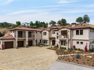 23421 Mulholland Hwy, Calabasas, CA 91302