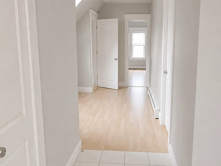 122 Atwater St #3 — Photo 5
