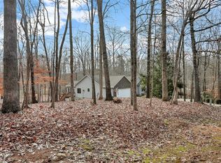 204 N Foxglove Rd, Westminster, SC 29693