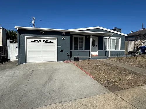 229 Clifden Dr Photo 1