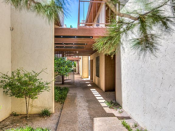 3rd image of 3602 Gemini Dr APT 2E