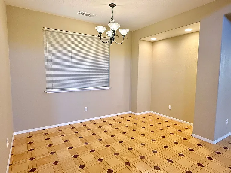 4061 Hemingway Cmn — Photo 4