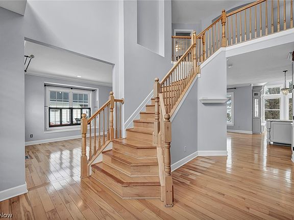 5th image of 5551 Brook Run Dr