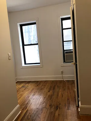 Rented by CNYC Apartments | media 18