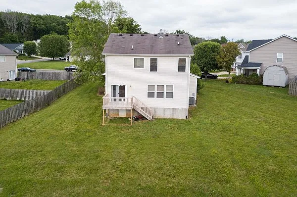 102 Wagon Ct — Photo 5