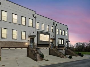 2153 Hinton Dr, Smyrna, GA 30080